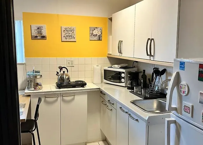 Cozy Apartment Near Seminole Hard Rock Cafe